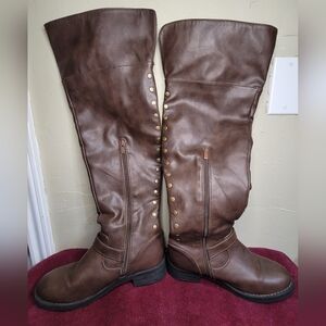 Megen-02 Womens Pull-on Boots, Size 7, Brown